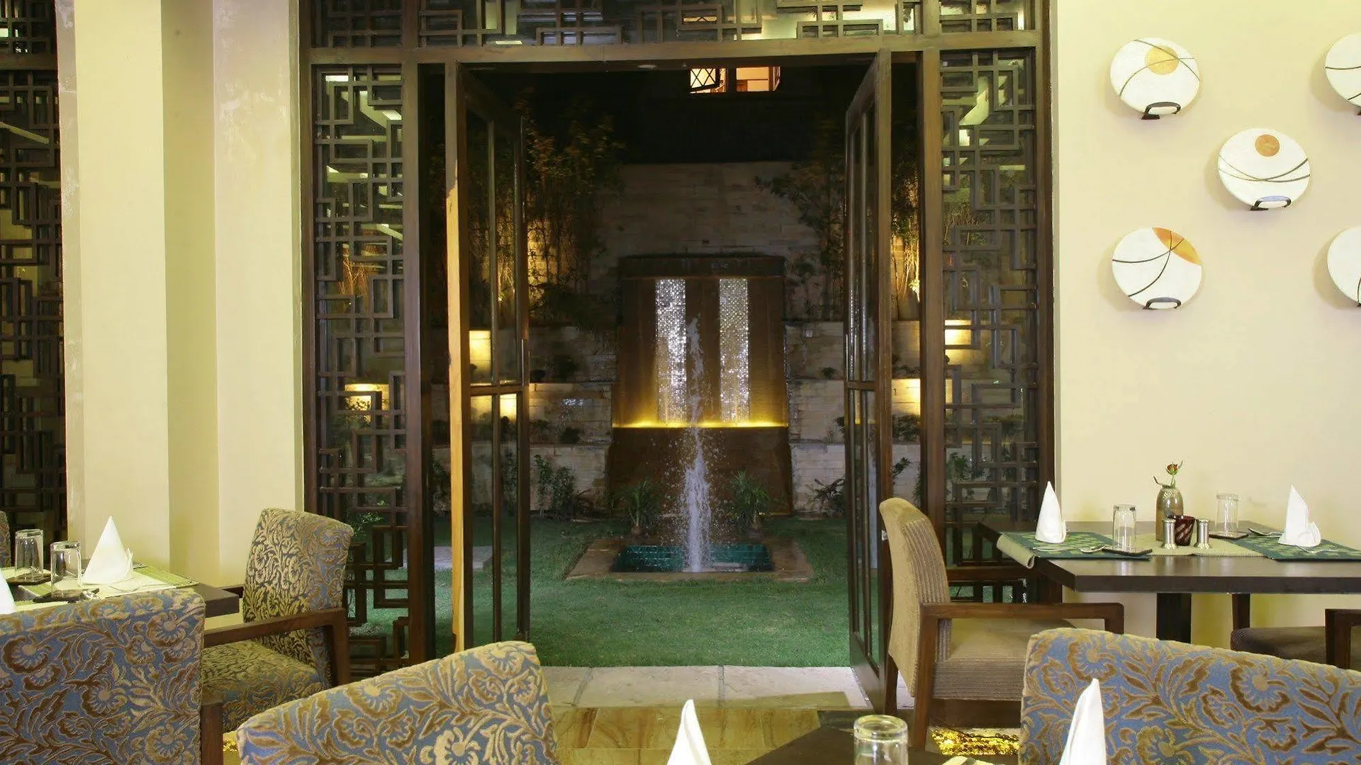 ​Justa Gurgaon Hotel