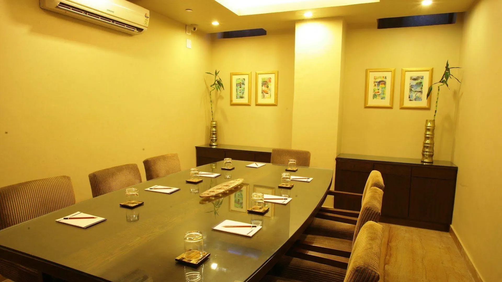 ​Justa Gurgaon Hotel